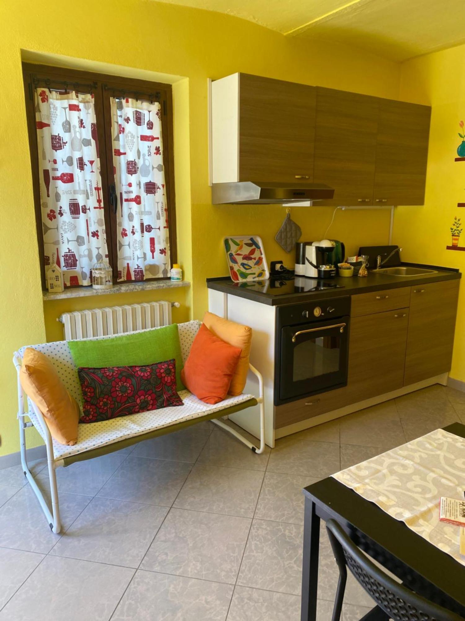Apartament Casa In Langa Alba  Zewnętrze zdjęcie